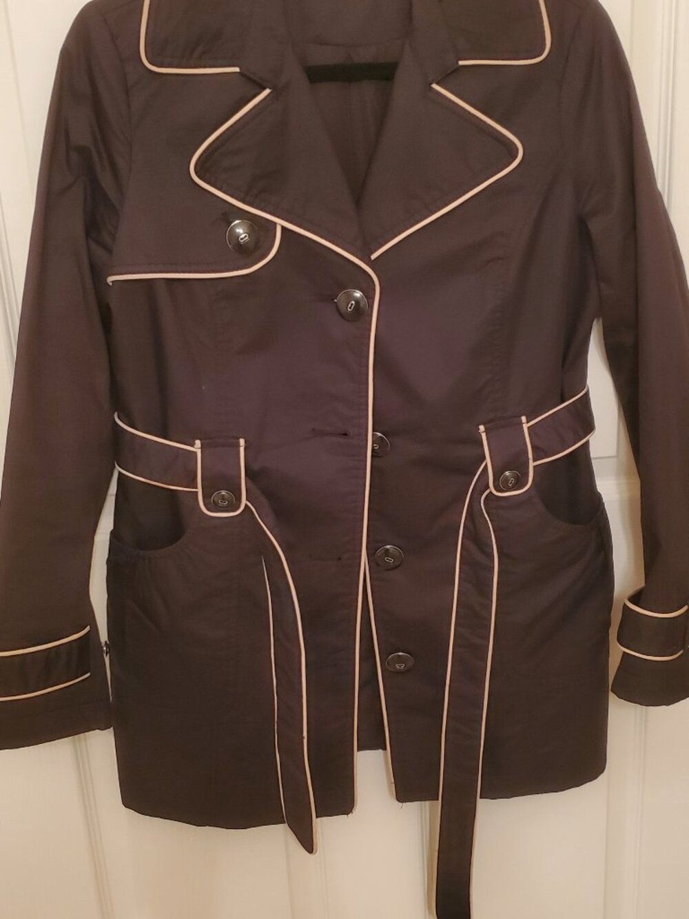 Jacket - Picture 2 of 4